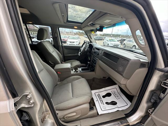 used 2007 Jeep Commander car, priced at $4,495