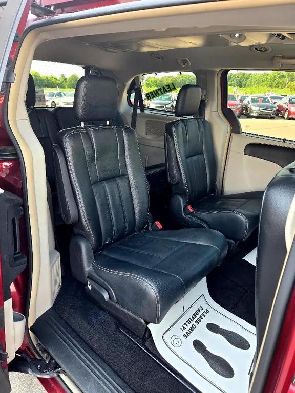 used 2016 Chrysler Town & Country car, priced at $3,995