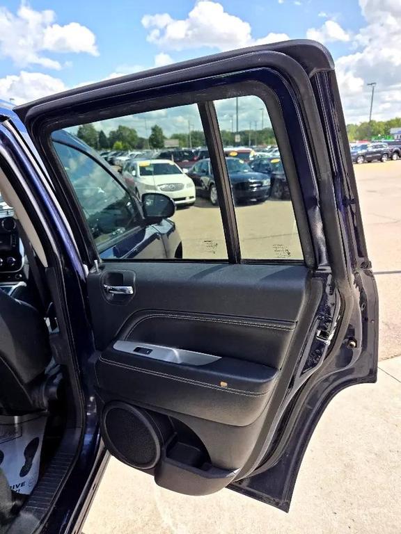 used 2017 Jeep Compass car, priced at $7,995