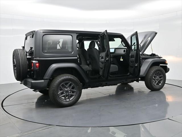 new 2025 Jeep Wrangler car, priced at $45,070