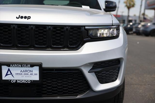 new 2024 Jeep Grand Cherokee car, priced at $38,030