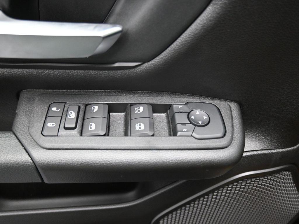 new 2025 Ram 1500 car, priced at $39,405