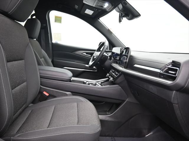 used 2025 Chevrolet Traverse car, priced at $37,195