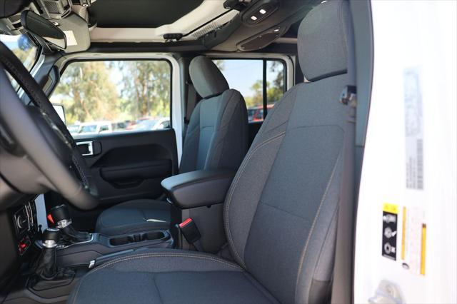new 2025 Jeep Wrangler car, priced at $51,480