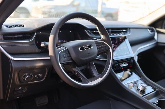 new 2025 Jeep Grand Cherokee L car, priced at $35,925