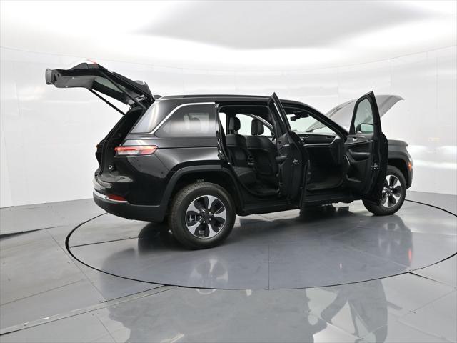 new 2025 Jeep Grand Cherokee 4xe car, priced at $65,255