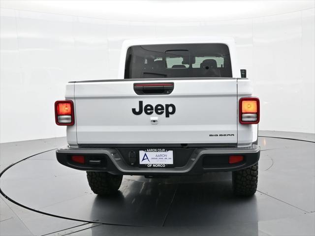 new 2025 Jeep Gladiator car, priced at $48,718