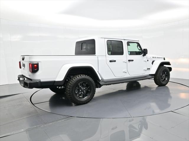 new 2025 Jeep Gladiator car, priced at $48,718