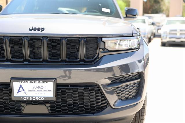 new 2024 Jeep Grand Cherokee car, priced at $40,405