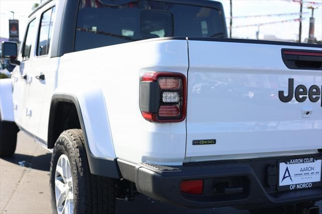 new 2023 Jeep Gladiator car, priced at $53,290