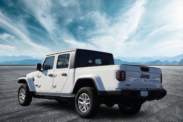 new 2023 Jeep Gladiator car, priced at $47,095