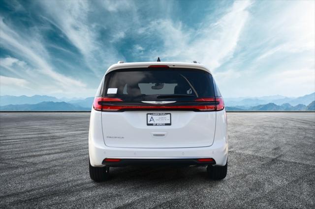 new 2024 Chrysler Pacifica car, priced at $42,180