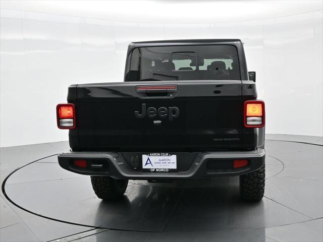 new 2025 Jeep Gladiator car, priced at $49,307