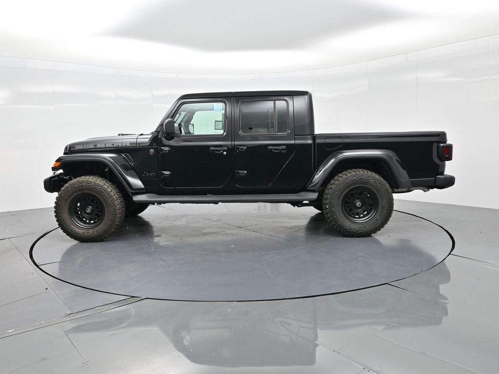 new 2025 Jeep Gladiator car, priced at $41,650