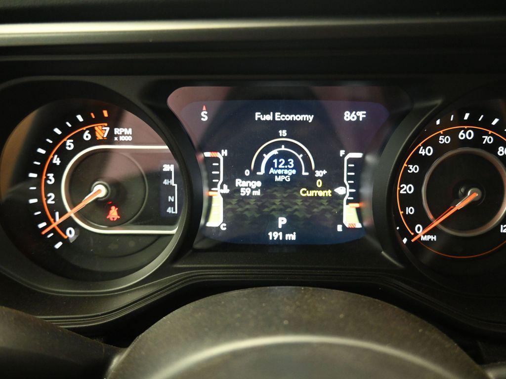 new 2025 Jeep Gladiator car, priced at $41,650