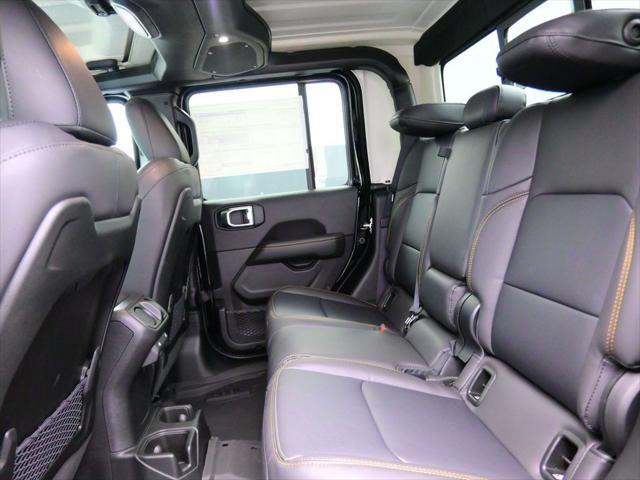 new 2025 Jeep Gladiator car, priced at $49,307