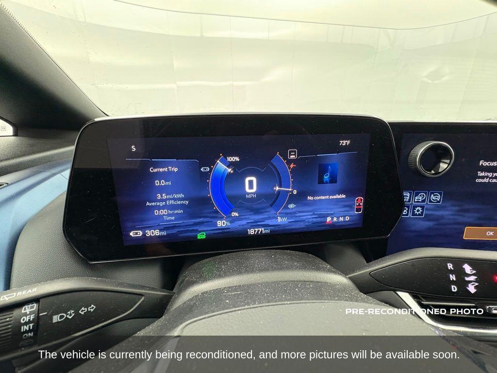 used 2025 Chevrolet Equinox EV car, priced at $28,485