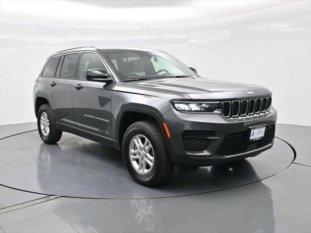 new 2025 Jeep Grand Cherokee car, priced at $32,875