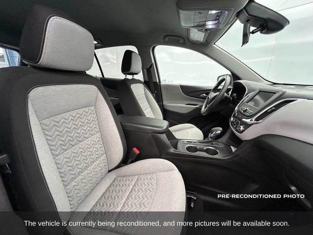 used 2022 Chevrolet Equinox car, priced at $19,266