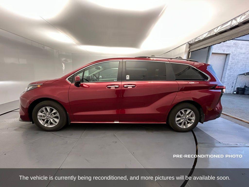 used 2022 Toyota Sienna car, priced at $39,461