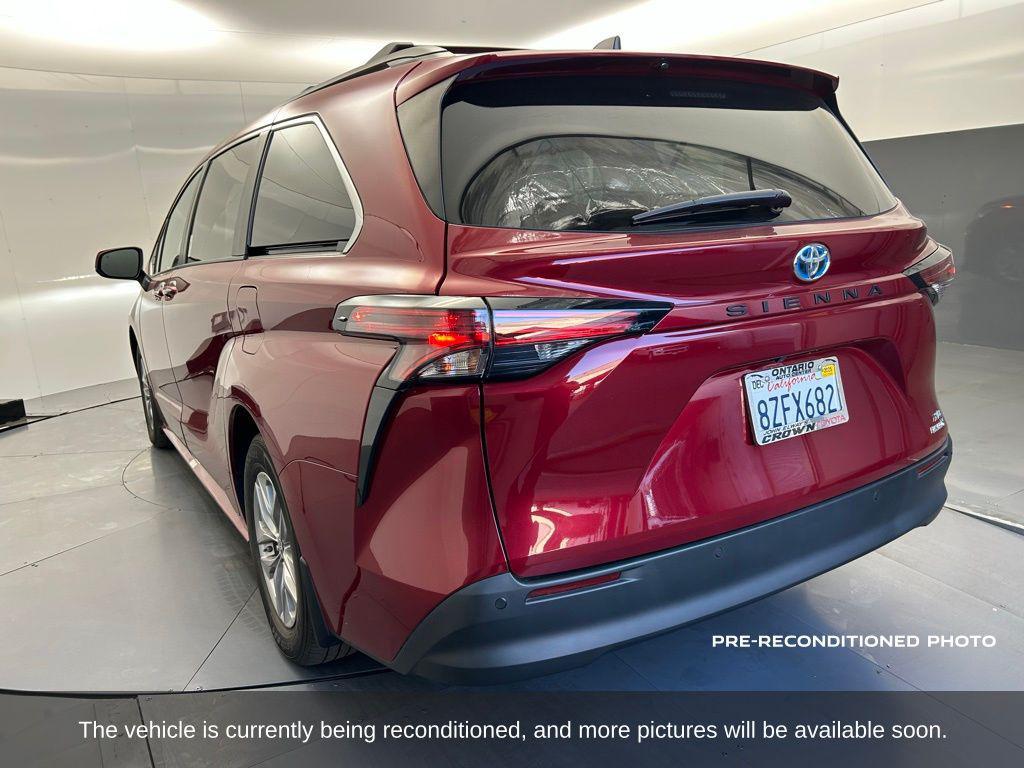 used 2022 Toyota Sienna car, priced at $39,461