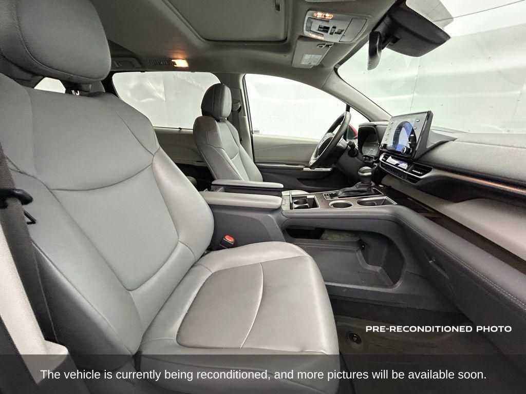 used 2022 Toyota Sienna car, priced at $39,461