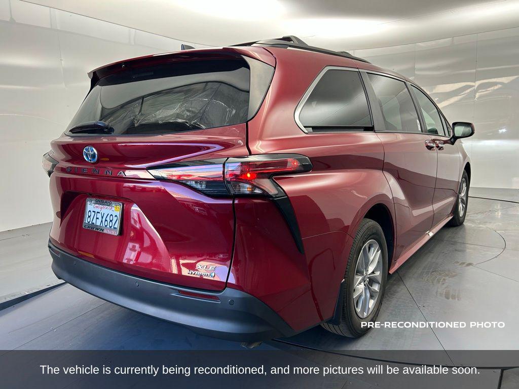used 2022 Toyota Sienna car, priced at $39,461