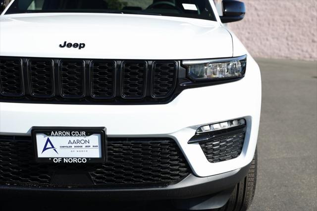 new 2025 Jeep Grand Cherokee car, priced at $43,450