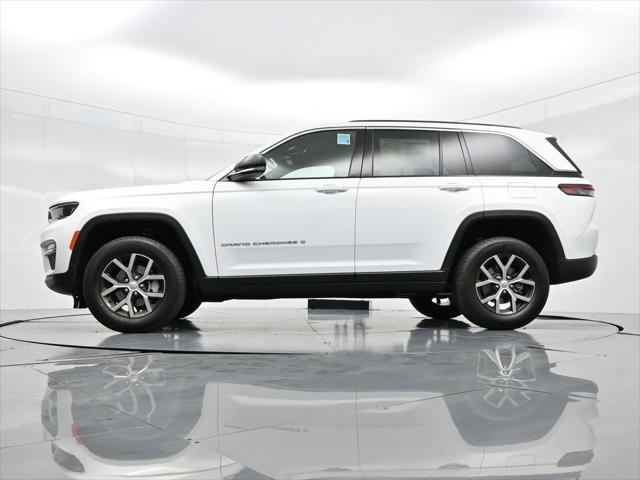 new 2025 Jeep Grand Cherokee car, priced at $41,700