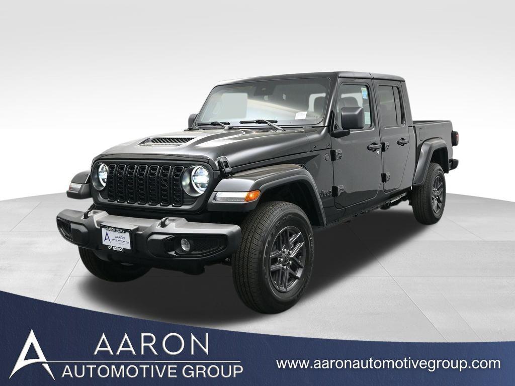 new 2025 Jeep Gladiator car, priced at $42,045