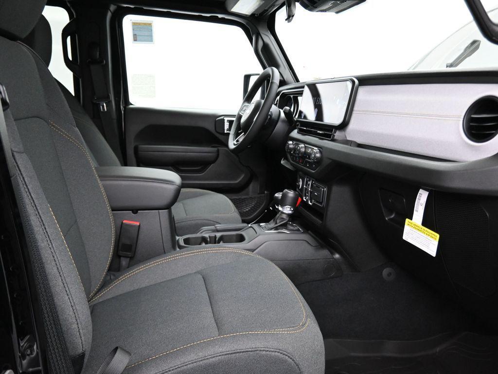 new 2025 Jeep Gladiator car, priced at $47,143