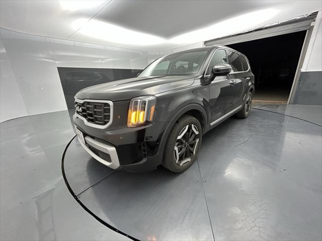 used 2024 Kia Telluride car, priced at $37,108