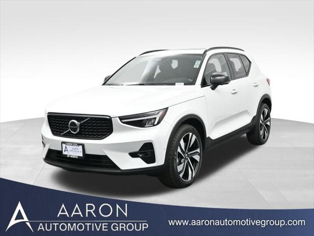 used 2023 Volvo XC40 car, priced at $32,095