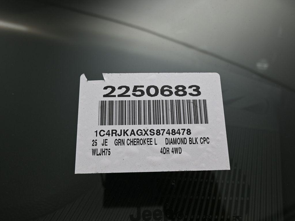 new 2025 Jeep Grand Cherokee L car, priced at $34,875