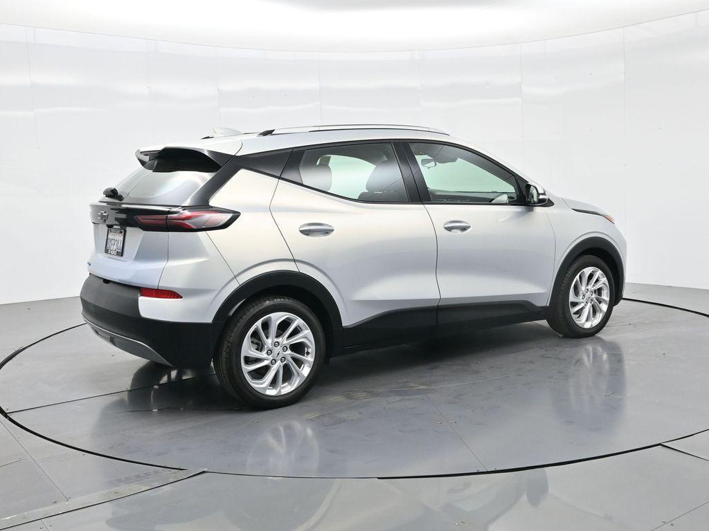 used 2022 Chevrolet Bolt EUV car, priced at $16,227