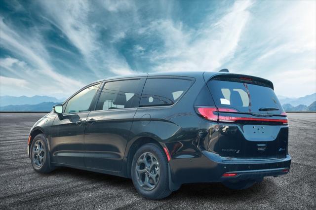 new 2023 Chrysler Pacifica Hybrid car, priced at $50,630