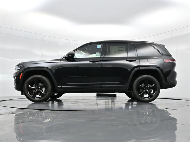 new 2025 Jeep Grand Cherokee car, priced at $48,235