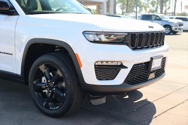 new 2025 Jeep Grand Cherokee car, priced at $44,945