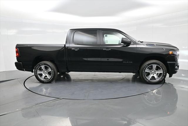 new 2025 Ram 1500 car, priced at $43,500