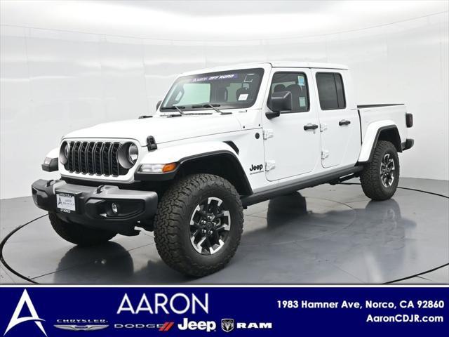 new 2025 Jeep Gladiator car, priced at $43,907