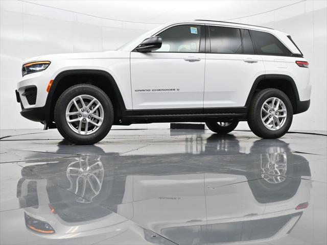 new 2025 Jeep Grand Cherokee car, priced at $35,205