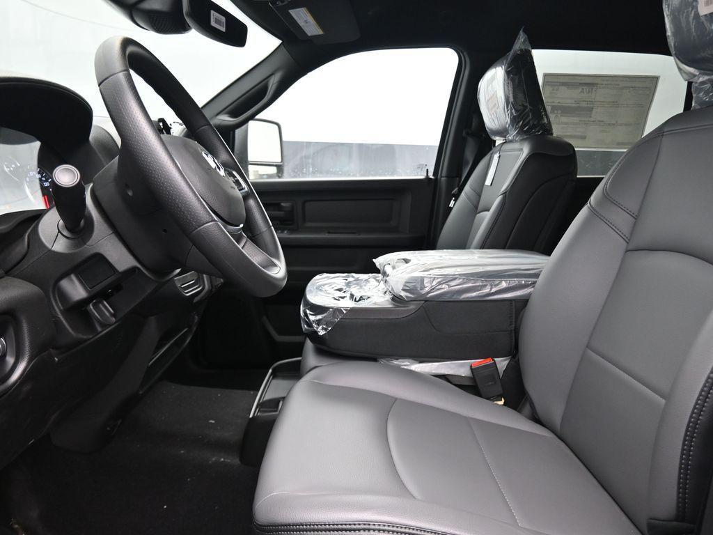 new 2025 Ram 2500 car, priced at $66,543