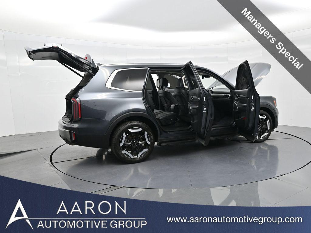 used 2024 Kia Telluride car, priced at $31,944