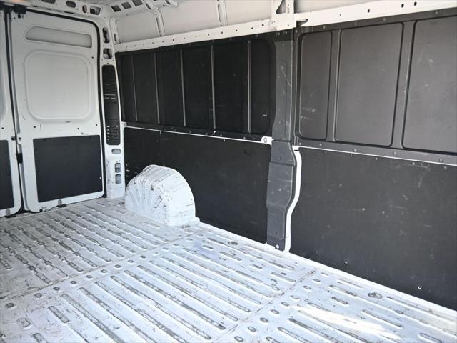 used 2023 Ram ProMaster 2500 car, priced at $31,629