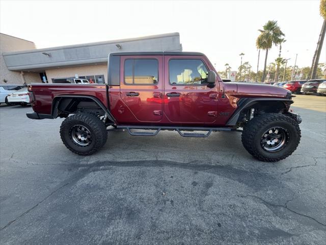 used 2021 Jeep Gladiator car, priced at $32,175