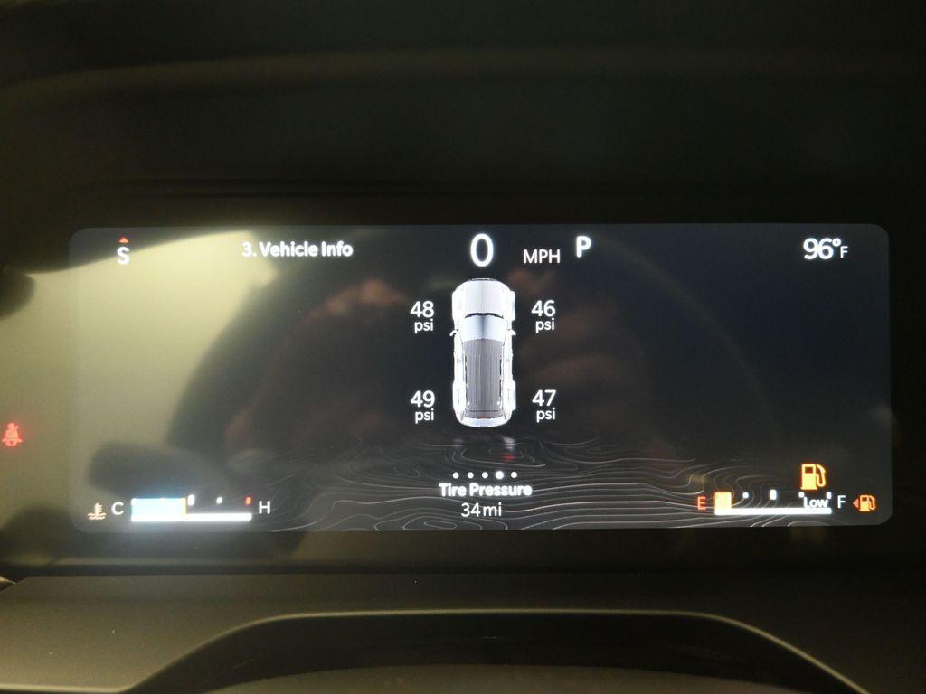 new 2025 Jeep Grand Cherokee car, priced at $32,210