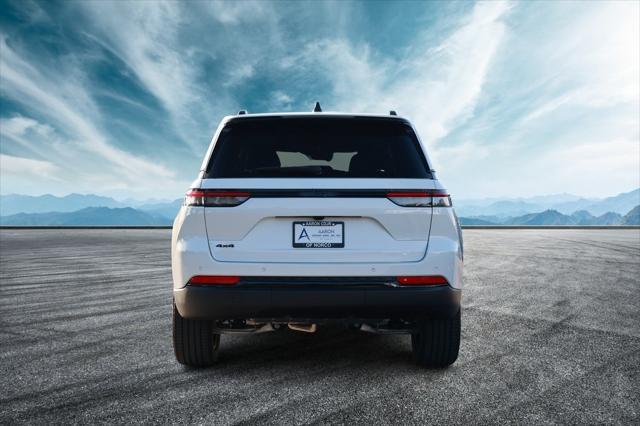 new 2025 Jeep Grand Cherokee car, priced at $43,580