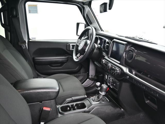 used 2021 Jeep Wrangler Unlimited car, priced at $27,122