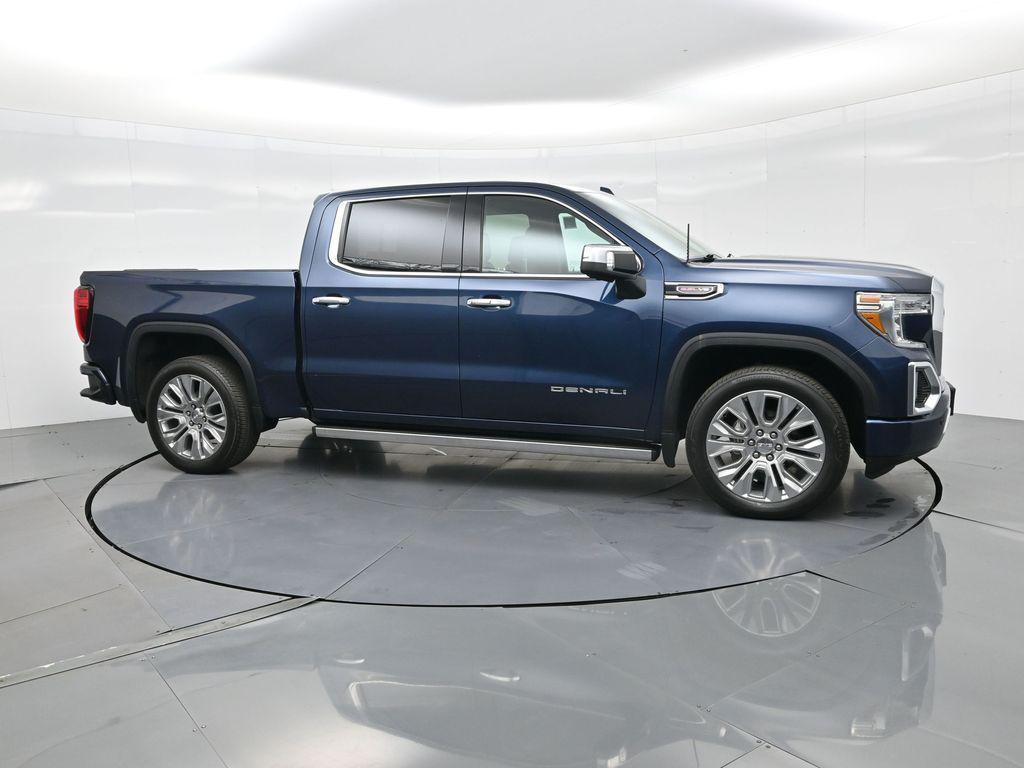used 2022 GMC Sierra 1500 car, priced at $44,490