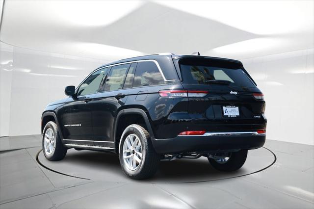 new 2025 Jeep Grand Cherokee car, priced at $35,800